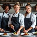 découvrez comment les femmes chefs gagnent en reconnaissance et influencent la gastronomie moderne grâce à leur talent et leur créativité.